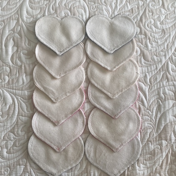 Bamboobies Reusable Nursing Pads - Picture 4 of 4